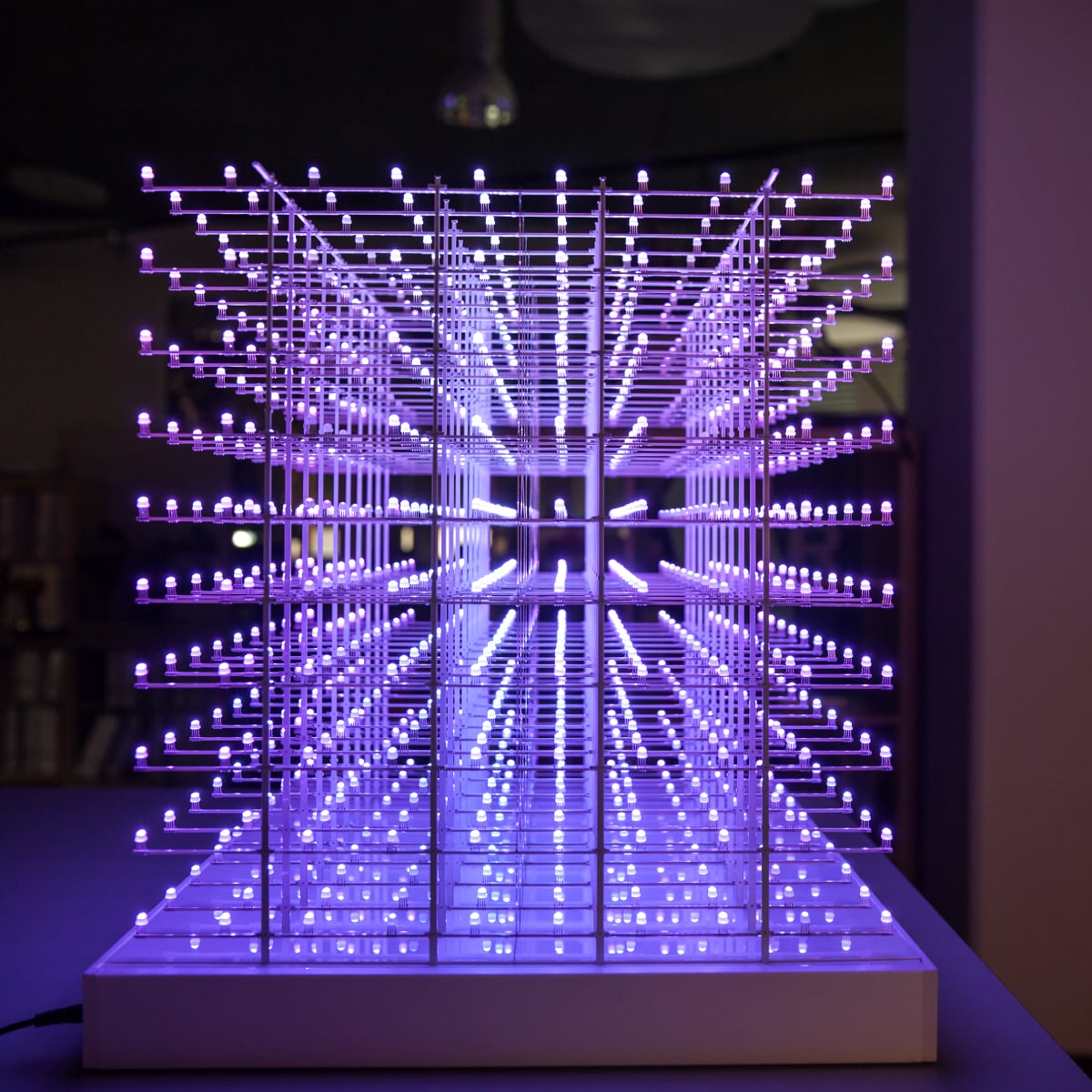 Neoprop Digital Signage LED Cube